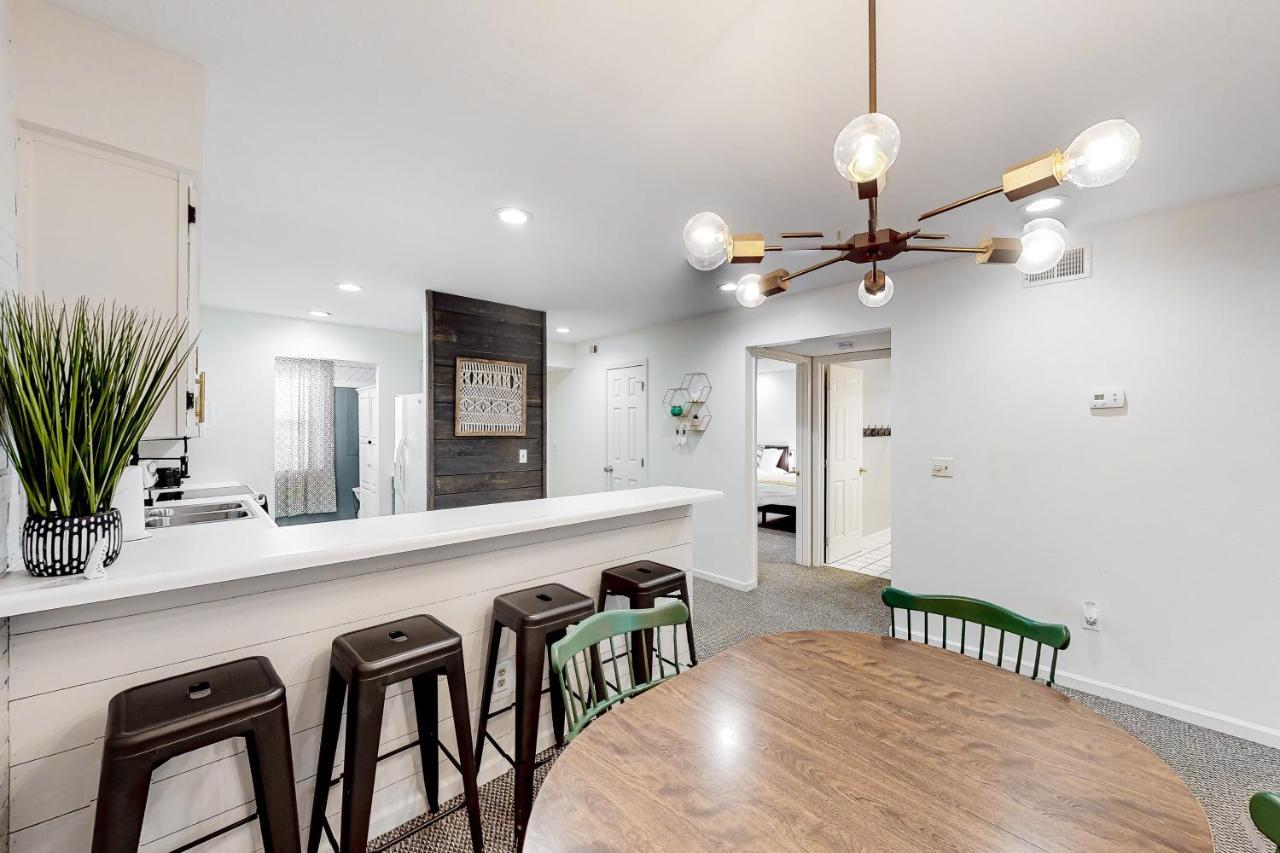 Harr Haven & Pointe Solitude At Pointe Condos Бренсън Екстериор снимка